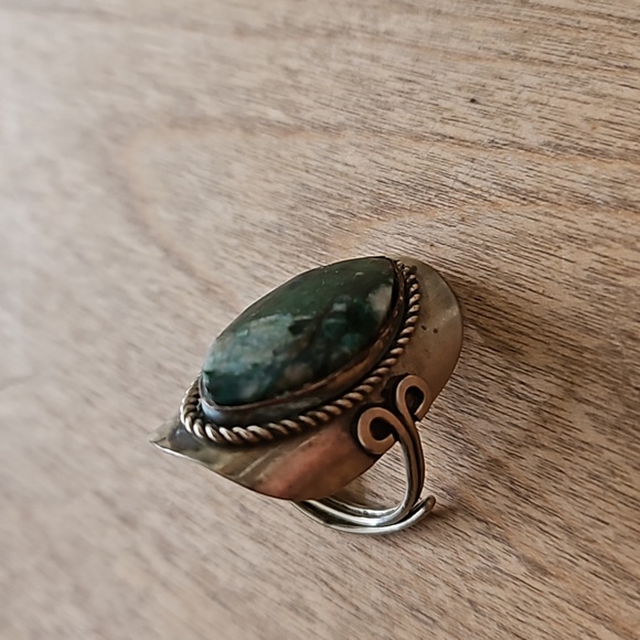 Turqoise Ring - Picture 5 of 7